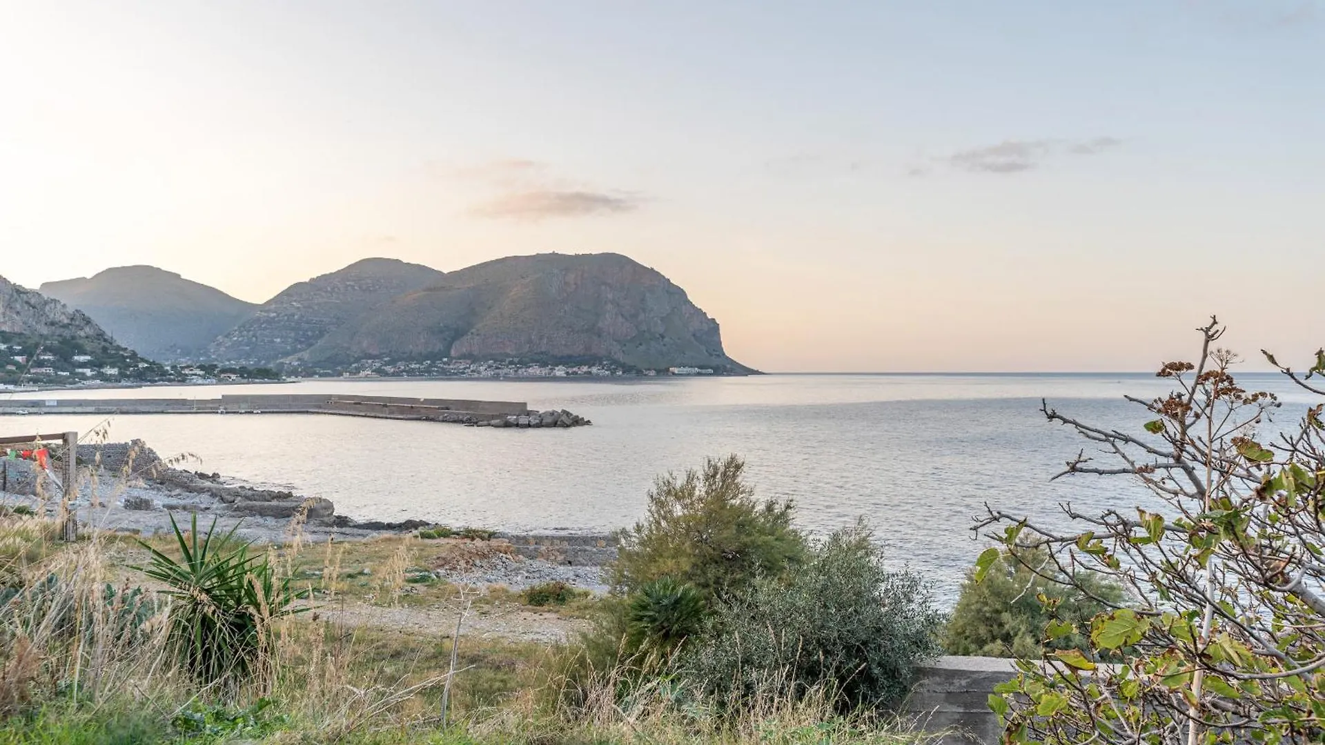Casa Azzurra Vista Mare All'Addaura By Wonderful Italy Palermo Apartment
