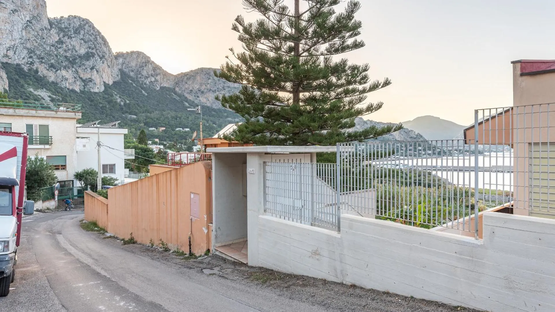 Apartment Casa Azzurra Vista Mare All'Addaura By Wonderful Italy Palermo Italy