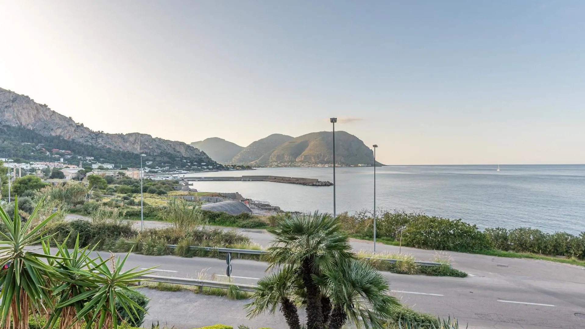 Casa Azzurra Vista Mare All'Addaura By Wonderful Italy 팔레르모